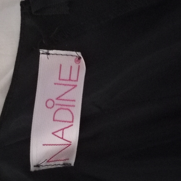 Cold Shoulder Vintage Dress - Picture 5 of 6